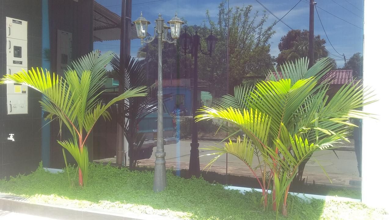 Hotel Palma Roja Granada  Luaran gambar