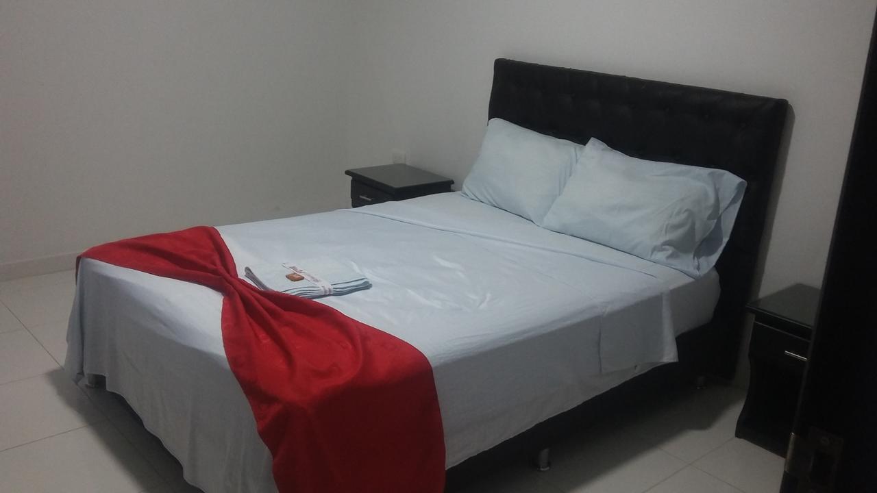 Hotel Palma Roja Granada  Luaran gambar